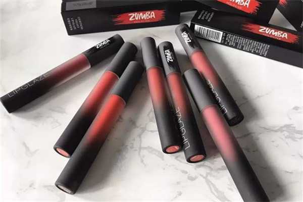 唇釉和口红哪个更好用