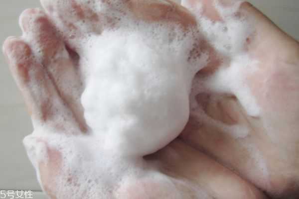 美人糠洗面奶怎么样 美人糠洗面奶怎么样