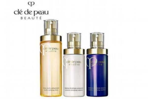 水乳重要还是精华重要