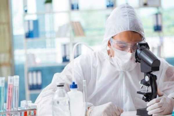 荧光剂的脸有哪些表现 荧光剂的脸的症状有哪些