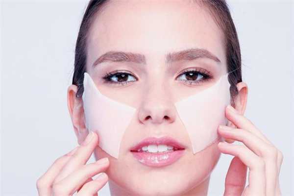 湿敷和敷面膜有什么区别?湿敷的作用和功效是什么 湿敷和敷面膜有什么区别?湿敷的作用和功效是什么