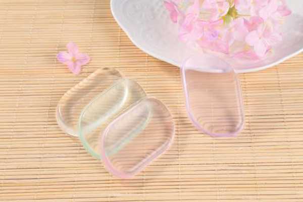 粉扑的类型 硅胶粉扑的用法 粉扑的类型 硅胶粉扑的用法