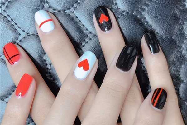 做美甲一般维持多久 做美甲一般维持多久