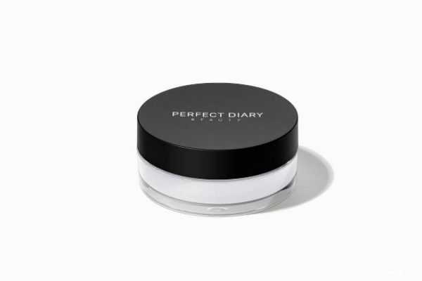 花西子散粉和完美日记散粉哪个好用一些？