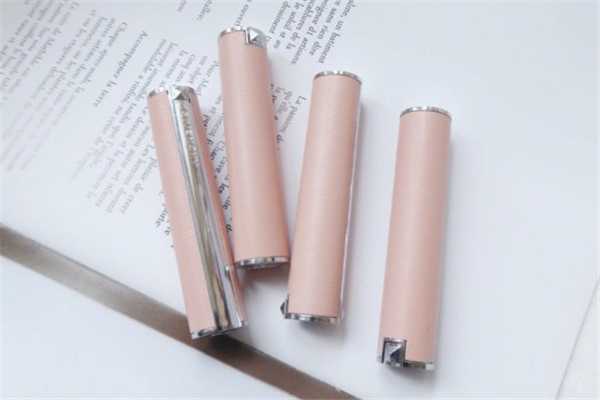 纪梵希小粉唇是唇膏吗 唇膏质地的口红