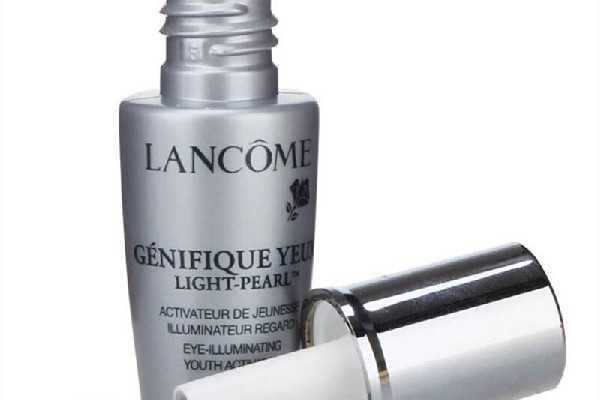 兰蔻小黑瓶可以收缩毛孔吗 兰蔻小黑瓶可以收缩毛孔吗