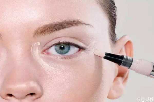 遮瑕的颜色要怎么选？遮瑕和素颜霜哪个要先用