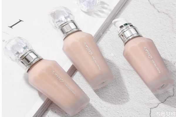 如何区分化妆的好坏 如何区分化妆的好坏