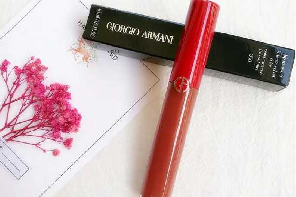 阿玛尼唇釉怎么分辨是不是正品 阿玛尼唇釉怎么分辨是不是正品