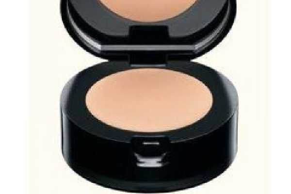 遮瑕膏和隔离霜先用哪个? 遮瑕膏和隔离霜先用哪个?