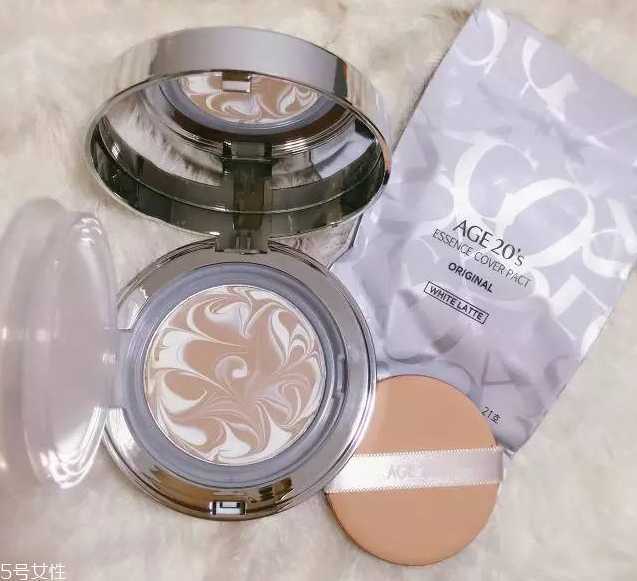 爱敬气垫哪个色号最白