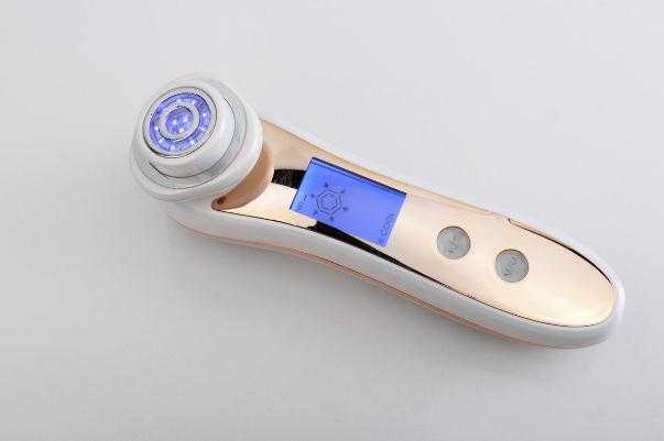 导入仪可以导什么护肤品？家用的精华液可以用导入仪导入吗