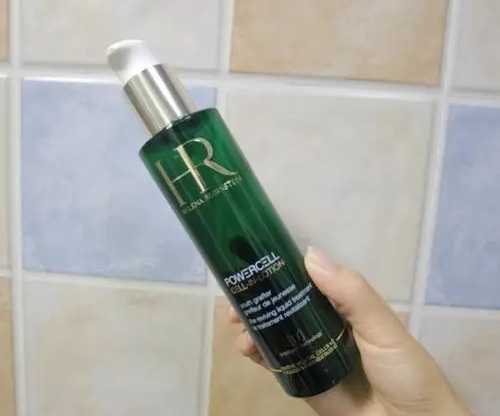 赫莲娜新肌水用前要摇匀吗？