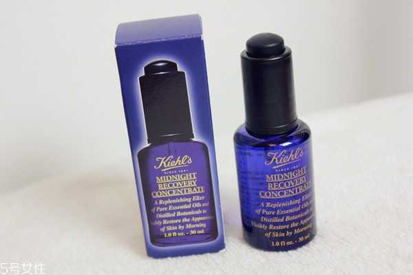 维生素精华怎么用 尽量在夜晚用