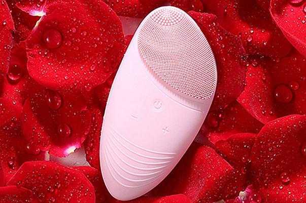 洁面仪是毛刷的好还是硅胶的好