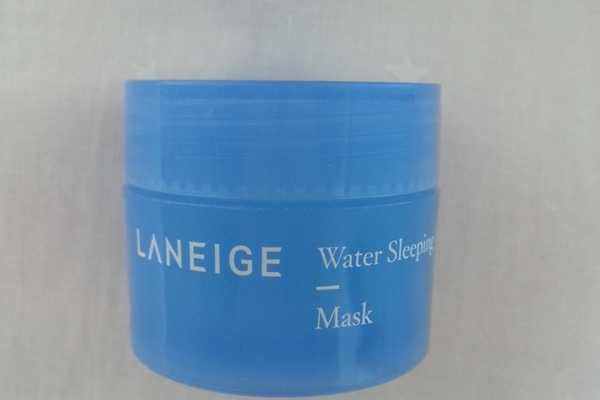 兰芝睡眠面膜能美白吗