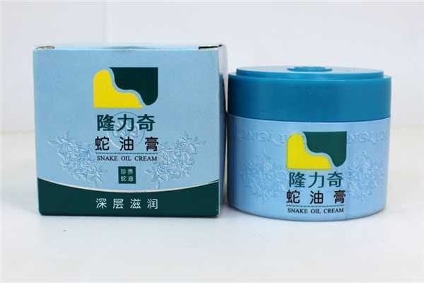 蛇油膏可以涂嘴唇吗 蛇油膏可以涂嘴唇吗