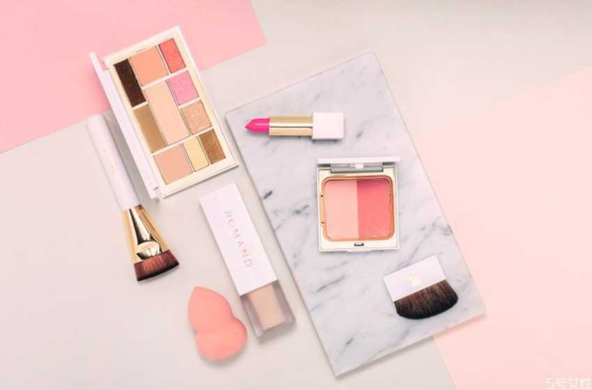 romand是什么牌子？romand在韩国是什么档次