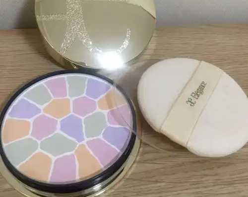 粉饼可以当底妆用吗?粉饼当底妆会堵塞毛孔吗 粉饼可以当底妆用吗?粉饼当底妆会堵塞毛孔吗