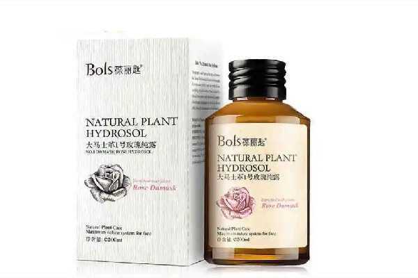 玫瑰纯露要用什么玫瑰 玫瑰纯露要用什么玫瑰