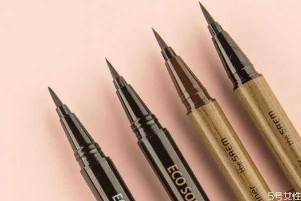 眼线液笔画眼线教程 初学者眼线液笔的画法