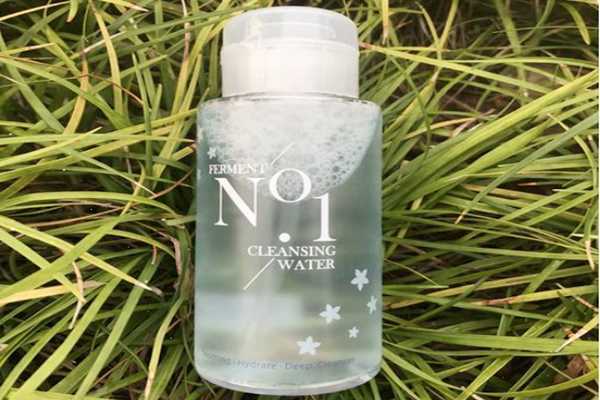 稚优泉卸妆水好不好用 稚优泉卸妆水好不好用