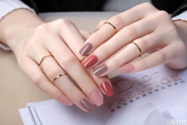 指甲油一般的保存时间是多久？如何保存指甲油呢