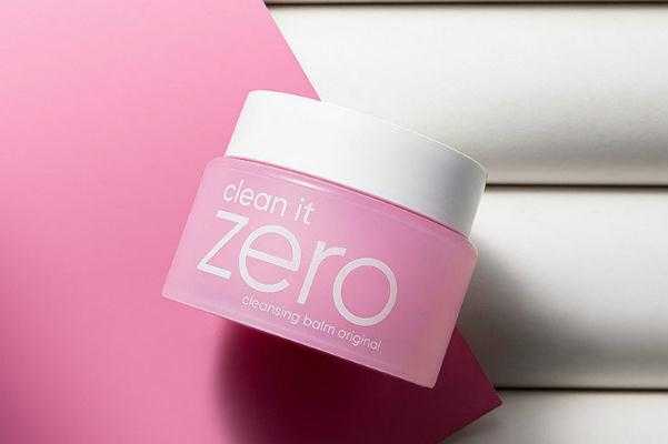 卸妆膏要用卸妆棉吗 卸妆膏要按摩几分钟