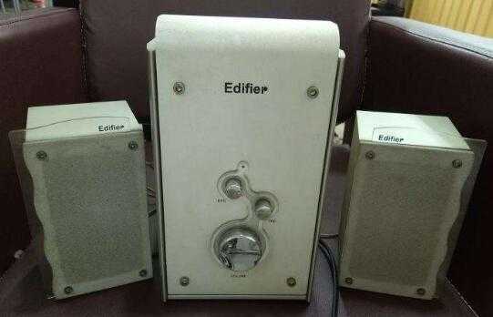 山水和漫步者哪个好 山水和漫步者哪个好