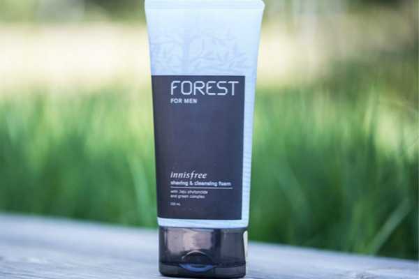 男士洗面奶正确用法是什么样的 男士洗面奶正确用法是什么样的