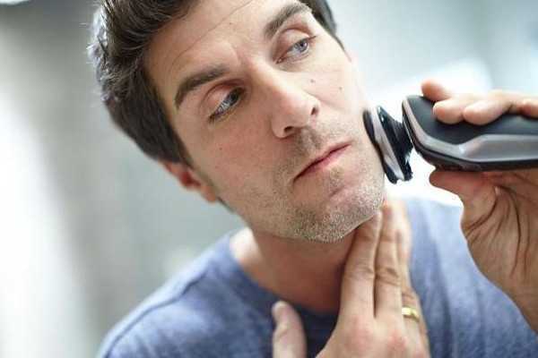 刮胡子刮出血怎么办 刮胡子刮出血怎么办