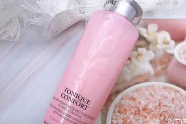 兰蔻粉水能灌喷雾瓶吗 兰蔻粉水有塑料封口吗