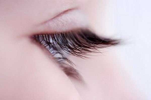 接睫毛后洗脸注意事项 接睫毛后洗脸注意事项