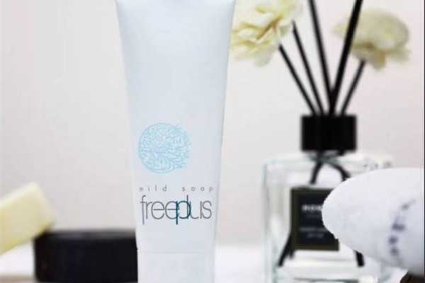 芙丽芳丝洗面奶怎么样