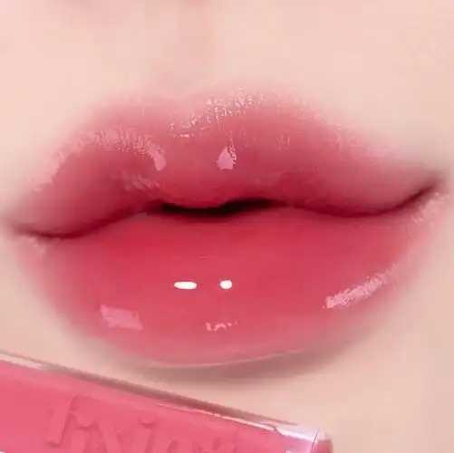 男士可以用唇蜜吗