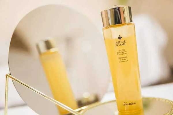 娇兰蜂皇水和雅诗兰黛原生液哪个好