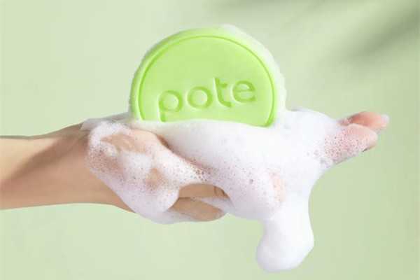 除螨皂可以和洗面奶一起用吗?除螨皂能和去角质的一起用吗 除螨皂可以和洗面奶一起用吗?除螨皂能和去角质的一起用吗