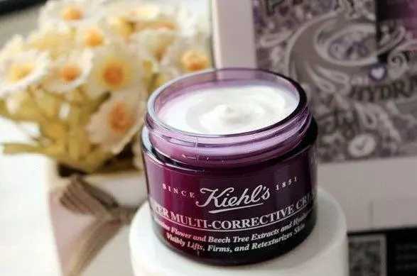 50岁用什么护肤品好哪个品牌好 50岁用什么护肤品好哪个品牌好