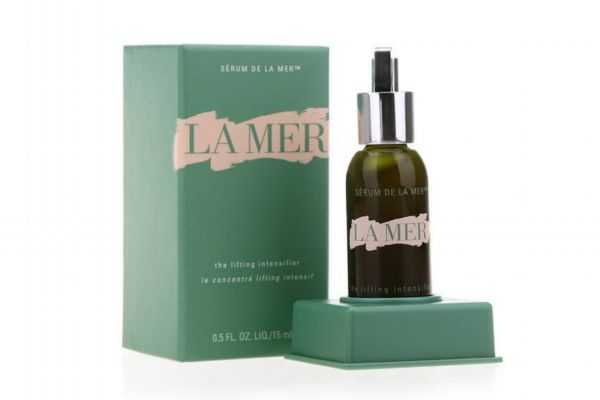 精华液的用量是多少？精华液涂多少合适