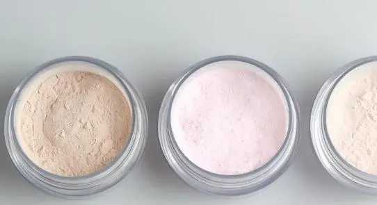 蜜粉和散粉的区别