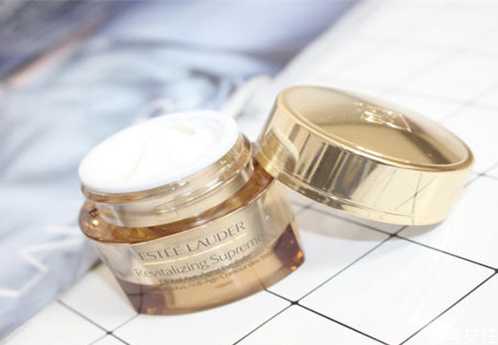 雅诗兰黛uk什么意思 雅诗兰黛uk什么意思