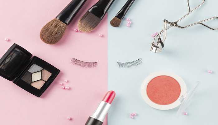 眼部打底用在粉底后吗 眼部打底用在粉底后吗