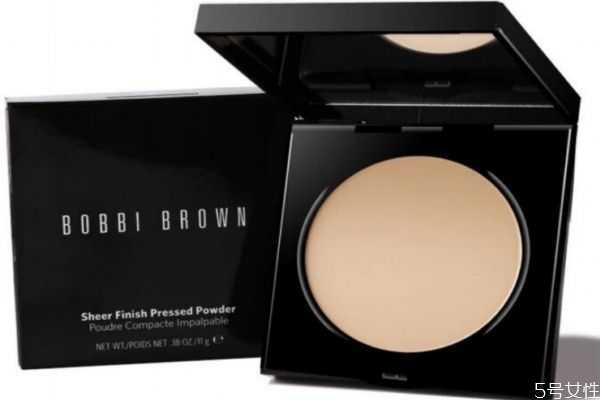 bobbi brown羽柔蜜粉饼怎样？芭比波朗羽柔蜜粉饼好用吗
