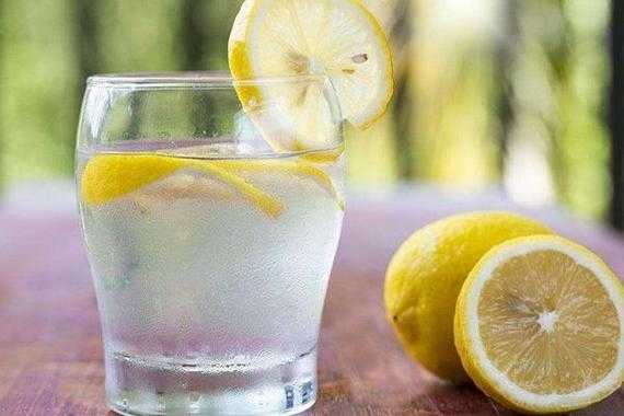 柠檬怎么泡水才不会苦 柠檬怎么泡水才不会苦