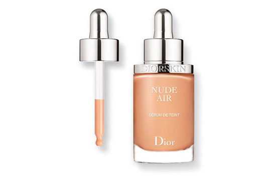 得鲜和美宝莲遮瑕哪个好 the saem遮瑕液和美宝莲橡皮擦区别对比