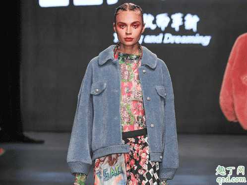 羊绒大衣穿着重吗?穿羊绒大衣会不会显臃肿 羊绒大衣穿着重吗?穿羊绒大衣会不会显臃肿