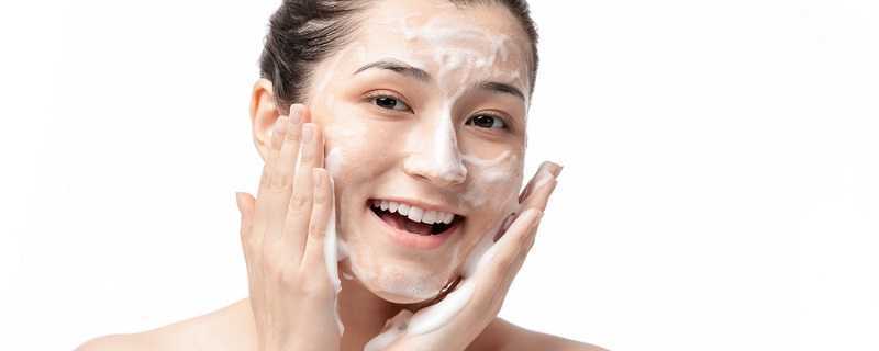 姬芮隔离霜是否要卸妆 姬芮隔离霜是否要卸妆