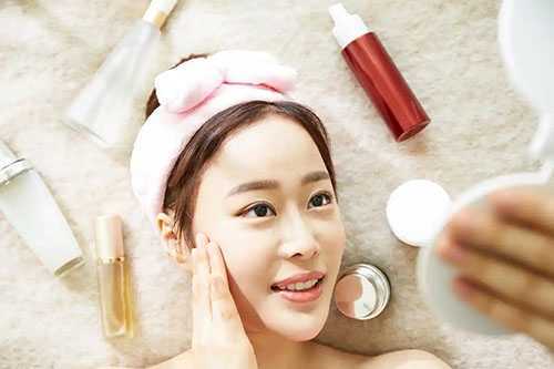 妆前乳能保湿皮肤吗