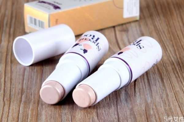 高光棒可以当眼影用吗