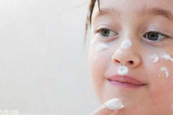 大宝和郁美净哪个好用